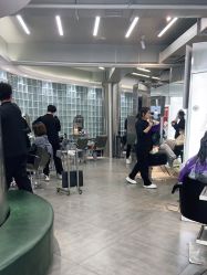 -LESSMORE科技头皮理容中心