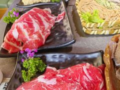 -湊湊火锅·茶憩(杭州湖滨银泰in77店)
