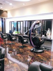 点击看大图 -八佰伴8008星级形象店