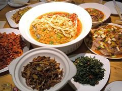 -小三峡食府(西五路店)