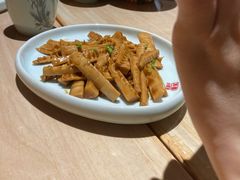 -弄堂小笼包(西青中北永旺购物中心店)