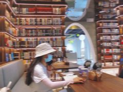 -游心咖啡(青山红坊店)