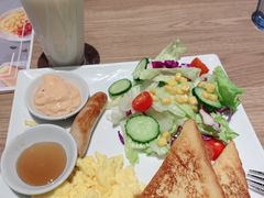 -必胜客(欧亚卖场店)