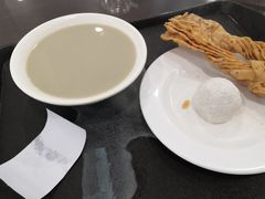 -聚德华天护国寺小吃(甜水园店)