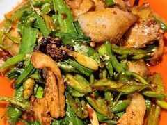 -万重锦·人文川菜馆(骡马市店)