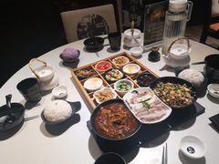 燕麦饭-新仙清汤牛腩(铜锣湾店)