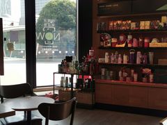 -星巴克臻选(莘庄仲盛店)