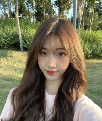 -丝语萱形象