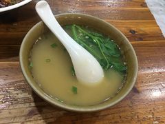 -朱大嘴肥肠血旺(福字街店)
