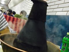 -洞庭洲·防空洞火锅·烧烤·铜锅涮肉(新百广场店)