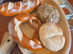 -Brotzeit博璨德国啤酒餐厅(亮马桥官舍店)
