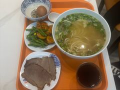 -德元兰州纯汤牛肉面(龙阳路店)