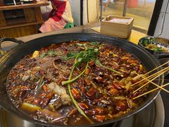 -鸿顺老铁锅美蛙鱼府(解放碑店)