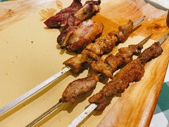 铁签串红柳串牛心管-新疆巴州金丝特餐厅(大钟寺店)