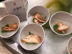 -雍和会海鲜姿造自助(湖东路店)