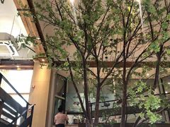 -蜜桃餐厅·伴山(湖滨商业街店)