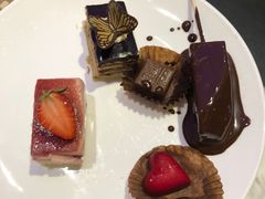 -长沙三景韦尔斯利酒店·Oval全日制餐厅自助餐