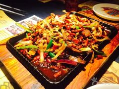 -吞鱼兽麻辣烤鱼(万达店)