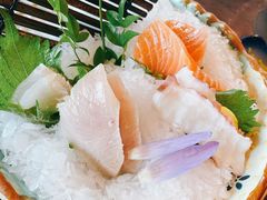 -万岛日本料理铁板烧(万泰国际店)