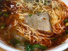 -马德元纯汤牛肉面(太奥广场店)