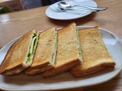 -HELLO 27 意面·沙拉·帕尼尼