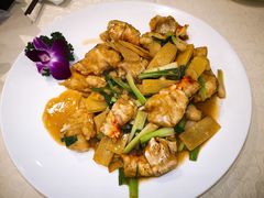 薑葱炒阿拉斯加帝王蟹-东国海鲜火锅城(氹仔店)