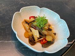-虹潮荟·餐桌上的美食地理(太阳宫店)