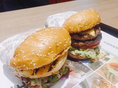 -The Habit Burger Grill 哈比特汉堡(爱琴海店)