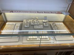 -品真阁华夏典当行(四通桥店)