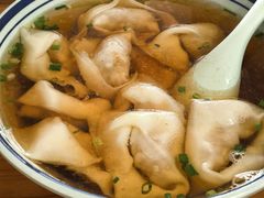 -两棵树馄饨店(渔梁住保小区店)