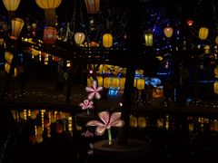 -淄博花灯齐彩城