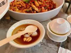 -渔语鱼新川菜Bistro(万象天地店)