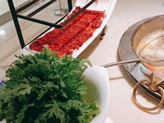 -左庭右院鲜牛肉火锅(浦江欢乐颂店)