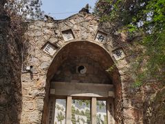 -彩色沙林风景区