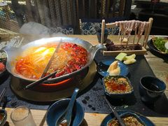 -湊湊火锅·茶憩(上海合生汇店)