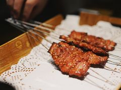 -聚串门儿·东北烧烤(信义坊店)