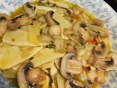 -魏铭鱼头捞饭(晋阳路店)