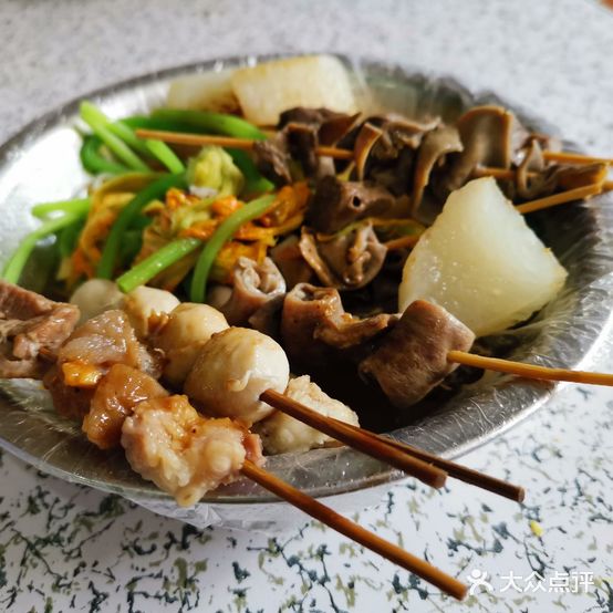 覃叔牛杂(水街店)