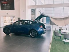 -TESLA 特斯拉(北京南四环中路特斯拉中心)