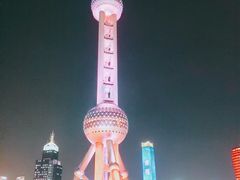 -陆家嘴空中步行连廊