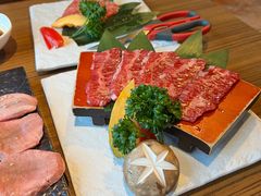 -炼火烤肉店