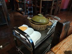 -大匠工房古船木艺术餐厅·猪肚鸡专门店(长白仙岛店)