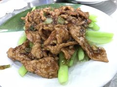 -壹条龙饭庄台基厂店