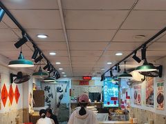 -柳州肥姨妈大骨螺蛳粉(东靖路店)