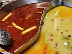 -肖肖酸萝卜鱼火锅(总店)