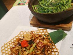 -五稻厨房粤西菜(新闻店)