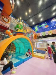 -太空学院儿童娱教乐园(中华广场店)