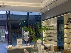 -视野联行眼镜·蔡司·尼康·授权优选门店(青浦宝龙店)