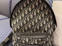 -Dior迪奥(恒隆广场童装店)