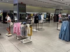 -ZARA(凯德乐峰广场店)